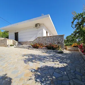 Gasthof Redilka, Ksamil
