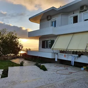 Gasthof Merka, Ksamil